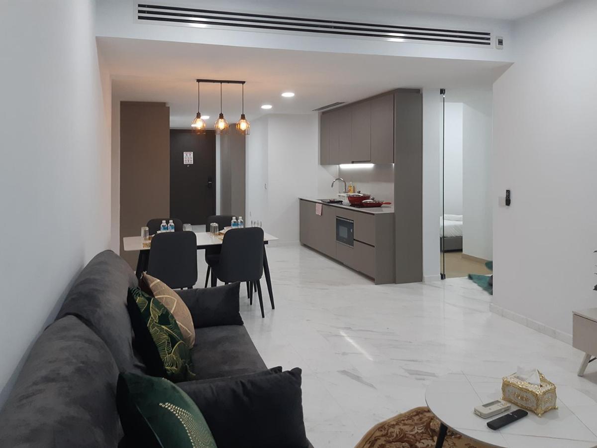 קואלה לומפור Astra @ Eaton Residences Kl מראה חיצוני תמונה