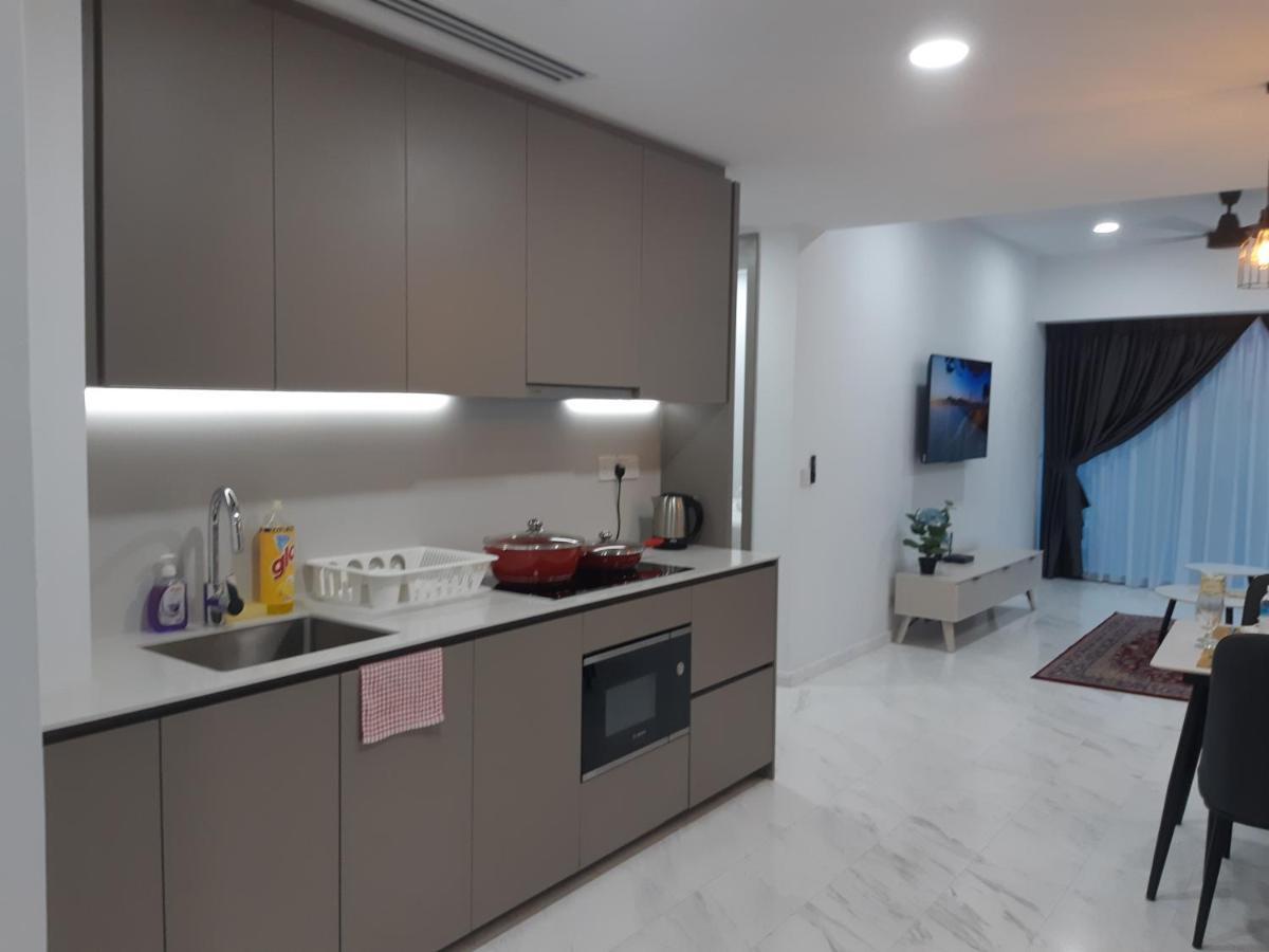 קואלה לומפור Astra @ Eaton Residences Kl מראה חיצוני תמונה