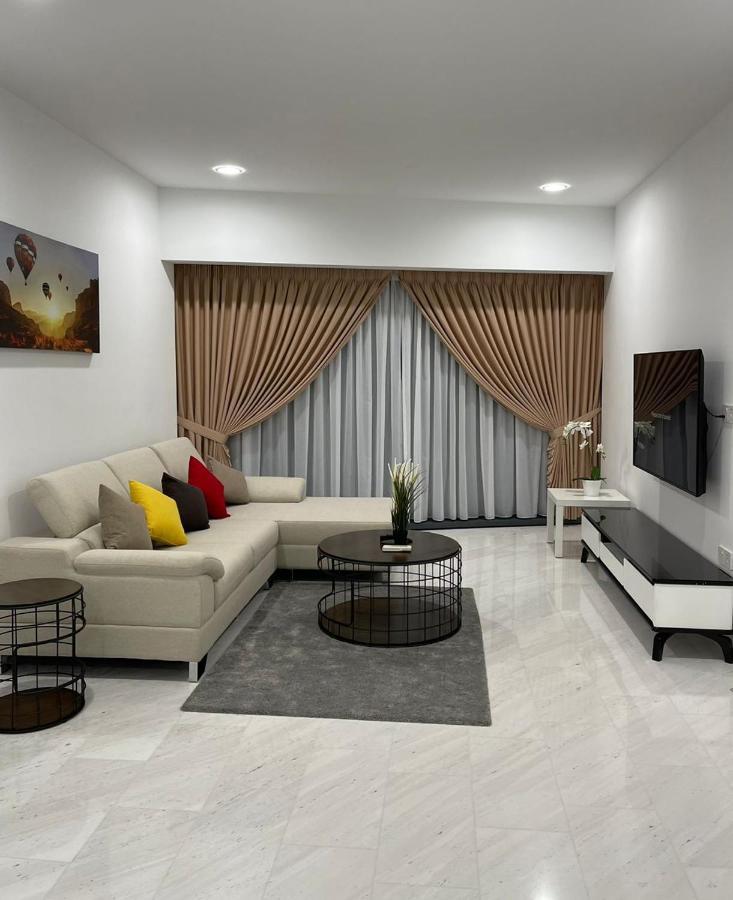 קואלה לומפור Astra @ Eaton Residences Kl מראה חיצוני תמונה