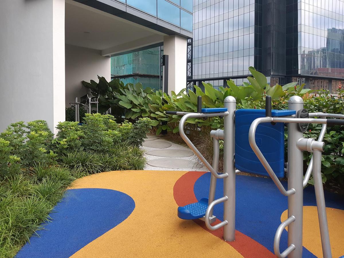 קואלה לומפור Astra @ Eaton Residences Kl מראה חיצוני תמונה