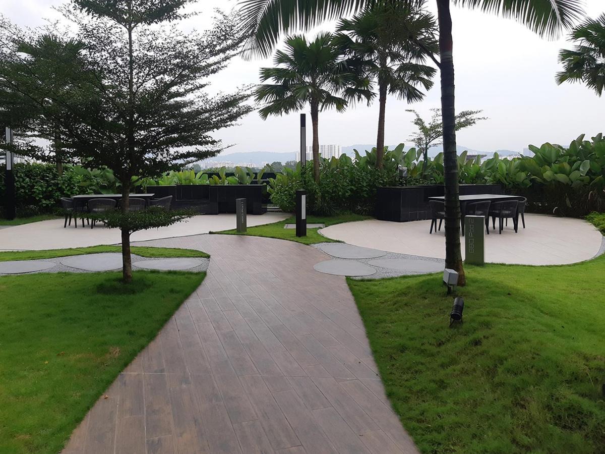 קואלה לומפור Astra @ Eaton Residences Kl מראה חיצוני תמונה
