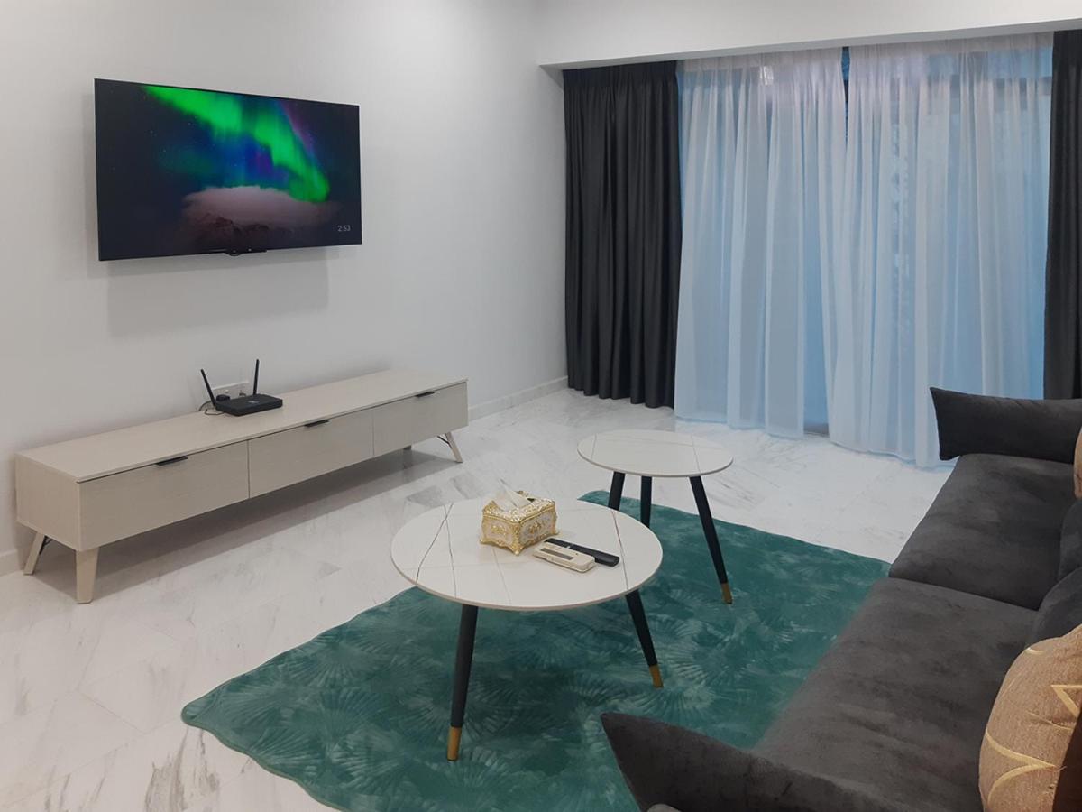 קואלה לומפור Astra @ Eaton Residences Kl מראה חיצוני תמונה