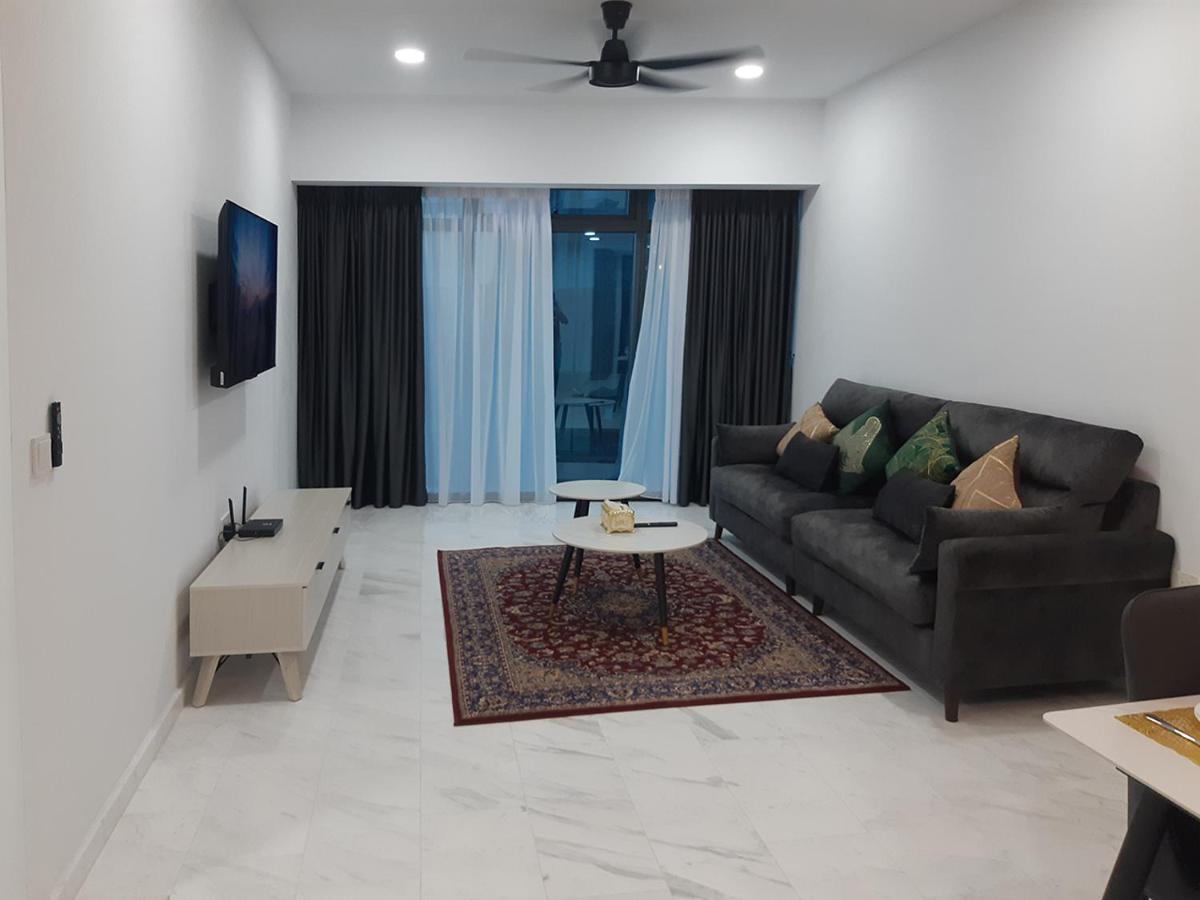 קואלה לומפור Astra @ Eaton Residences Kl מראה חיצוני תמונה