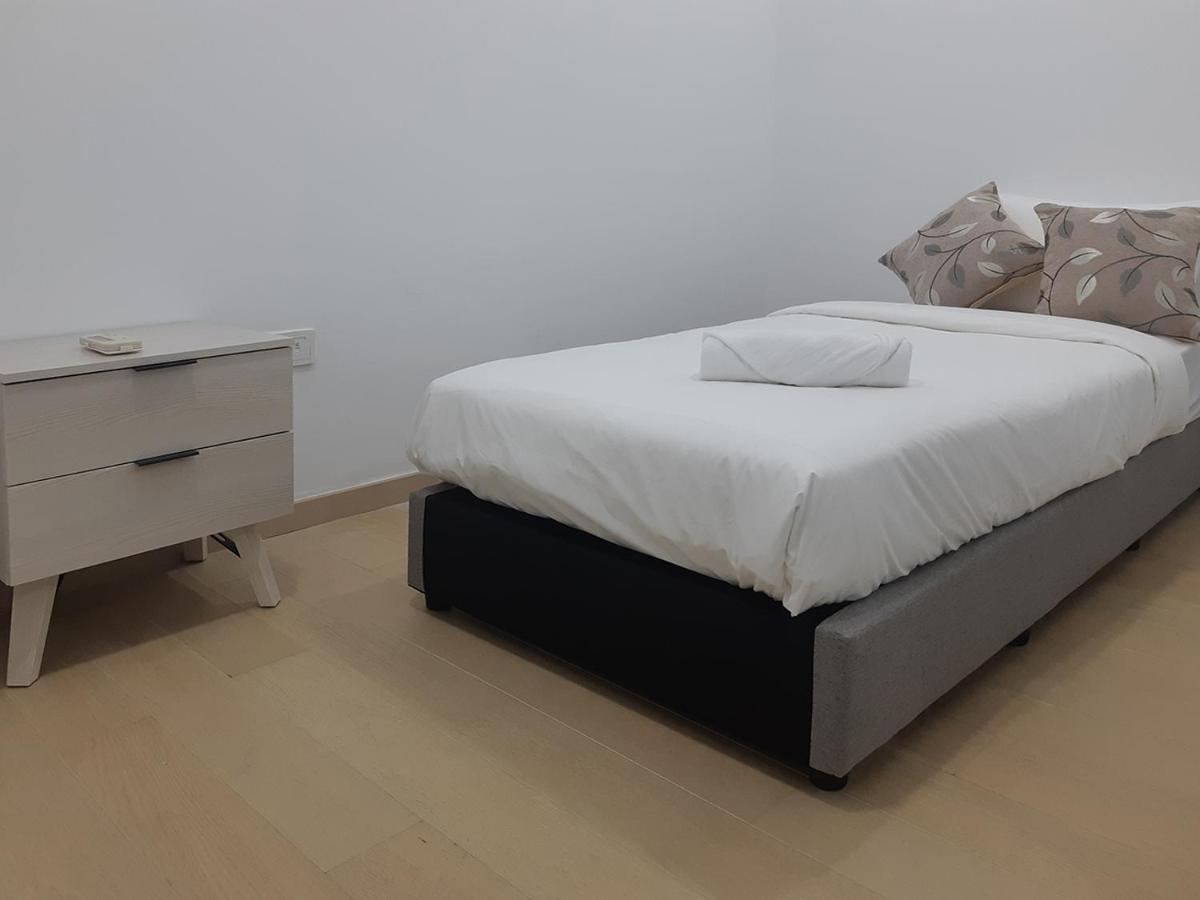 קואלה לומפור Astra @ Eaton Residences Kl מראה חיצוני תמונה